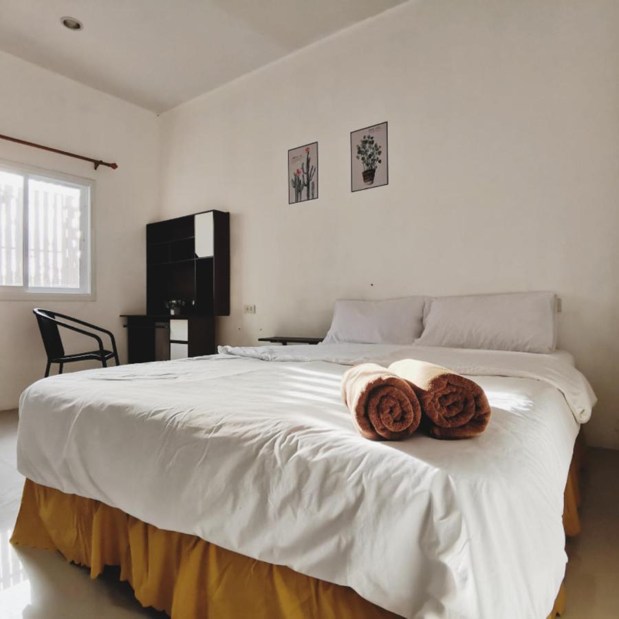 De​ Lanta Place Ko Lanta Exteriör bild