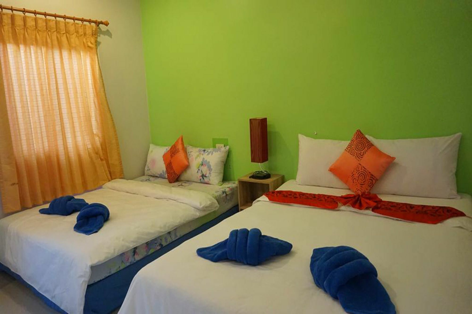De​ Lanta Place Ko Lanta Exteriör bild