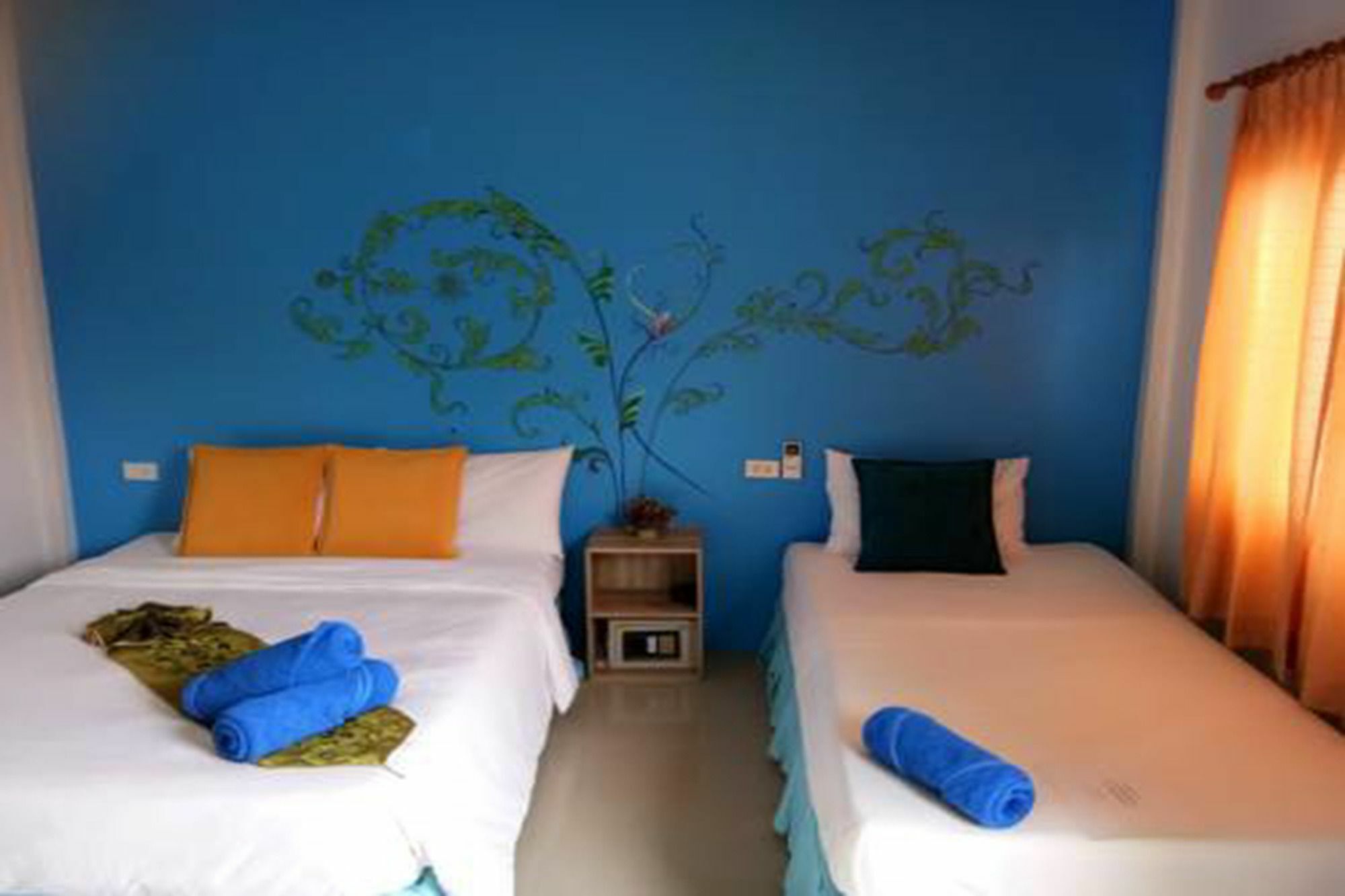 De​ Lanta Place Ko Lanta Exteriör bild