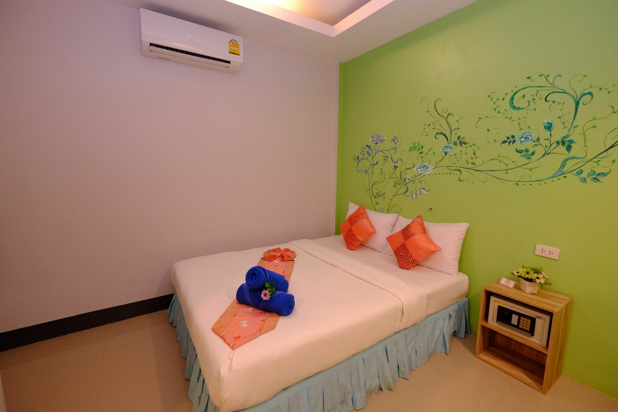 De​ Lanta Place Ko Lanta Exteriör bild